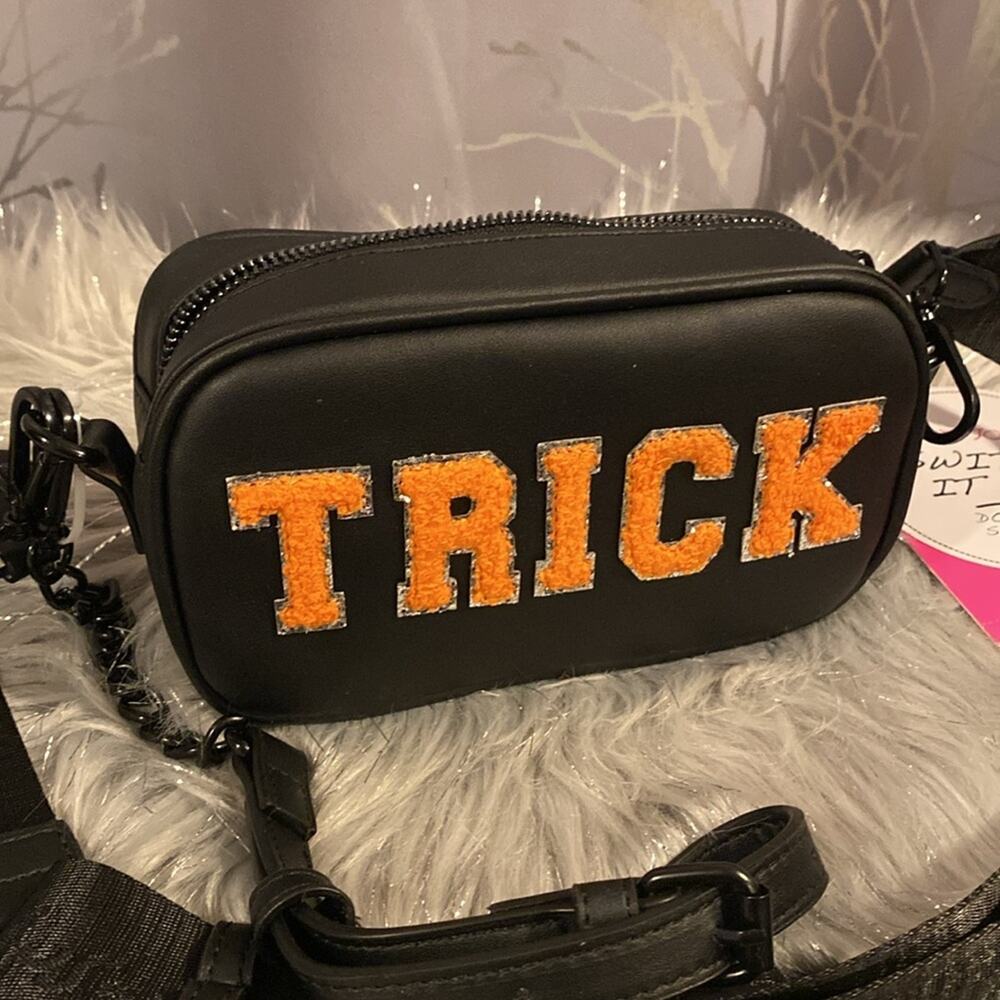 BNWT BETSEY JOHNSON Double-Sided Trick Treat Halloween Crossbody